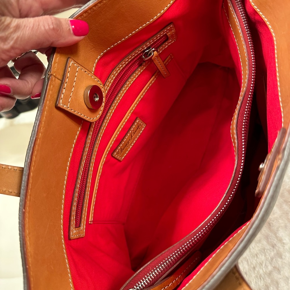 Dooney & Bourke Shoulder Bag - Picture 4 of 8
